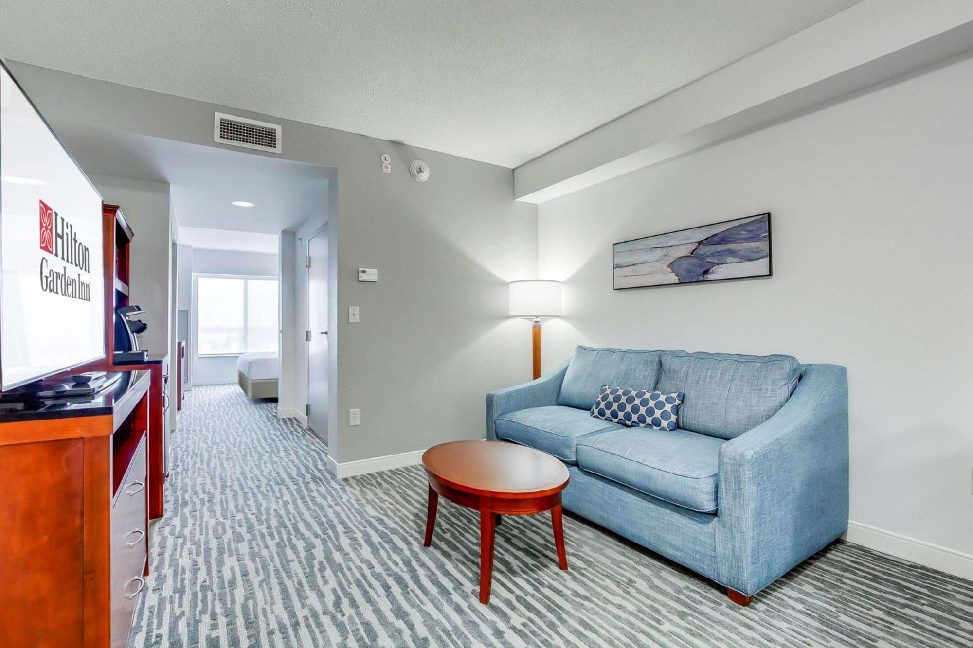 Hilton Garden Inn Louisville-Northeast Exteriör bild