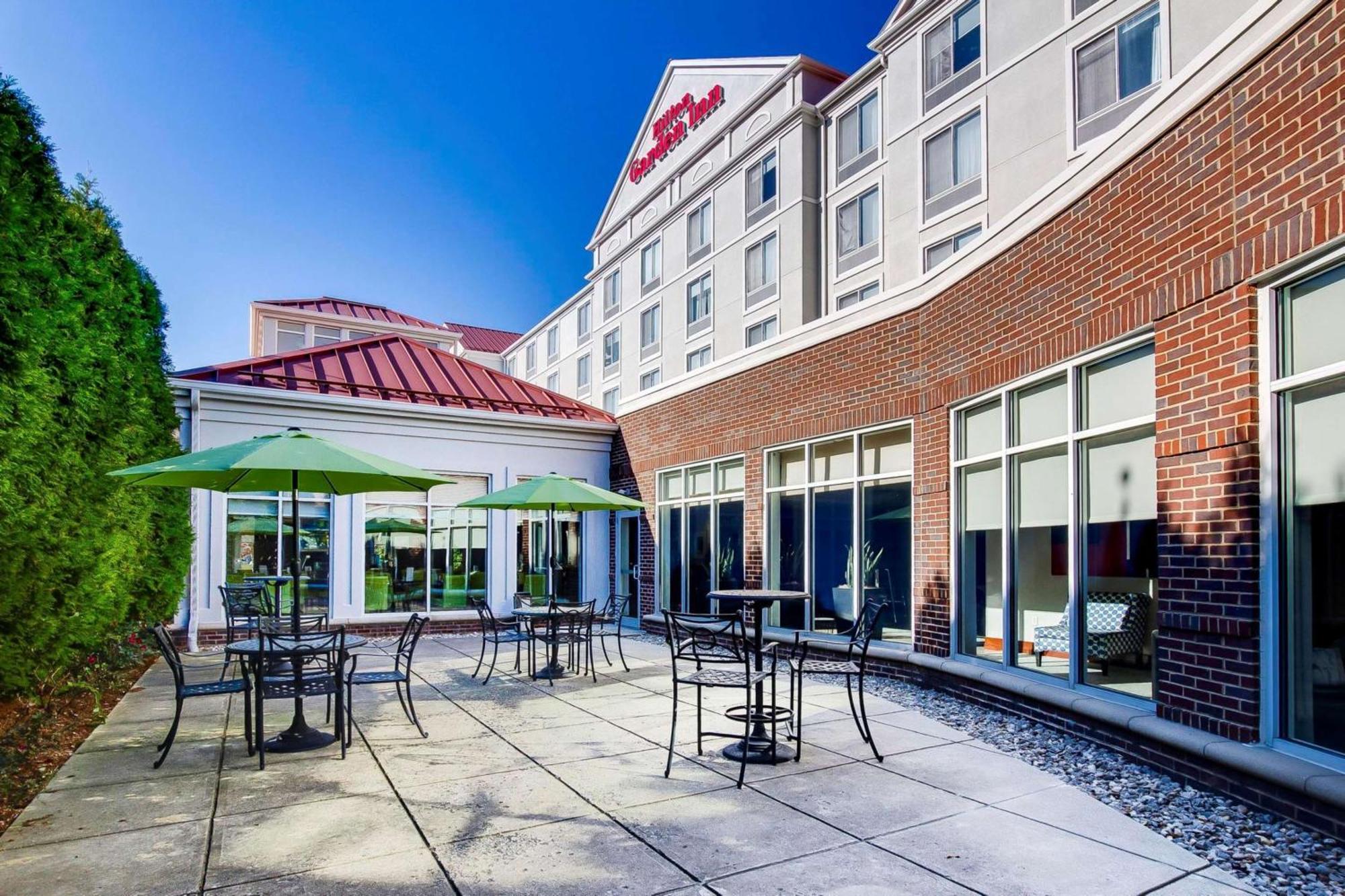 Hilton Garden Inn Louisville-Northeast Exteriör bild